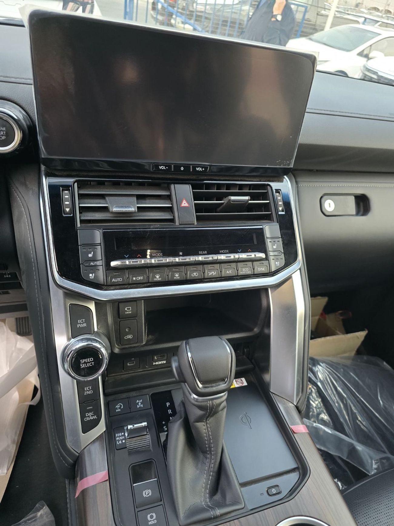 Toyota Land Cruiser VXR 4.0L