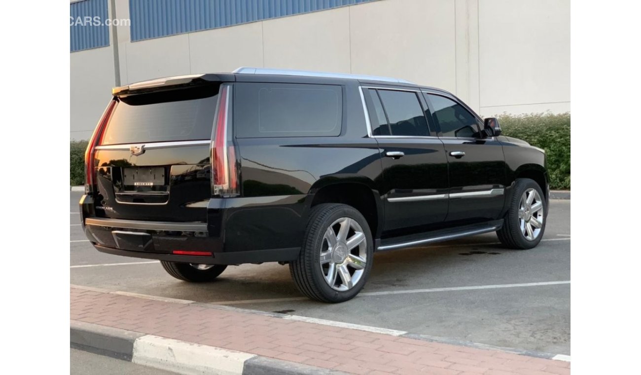 Cadillac Escalade **2017** / GCC Spec