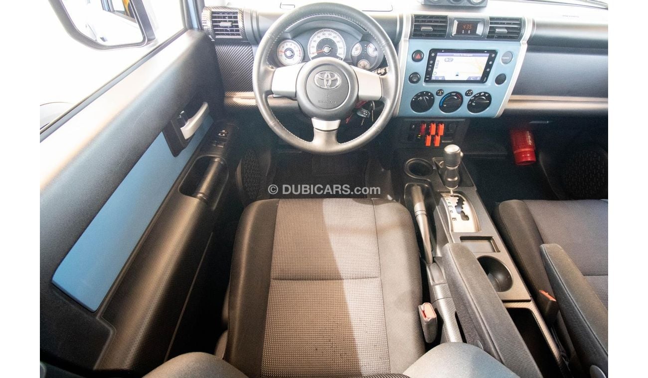 Toyota FJ Cruiser XJ10