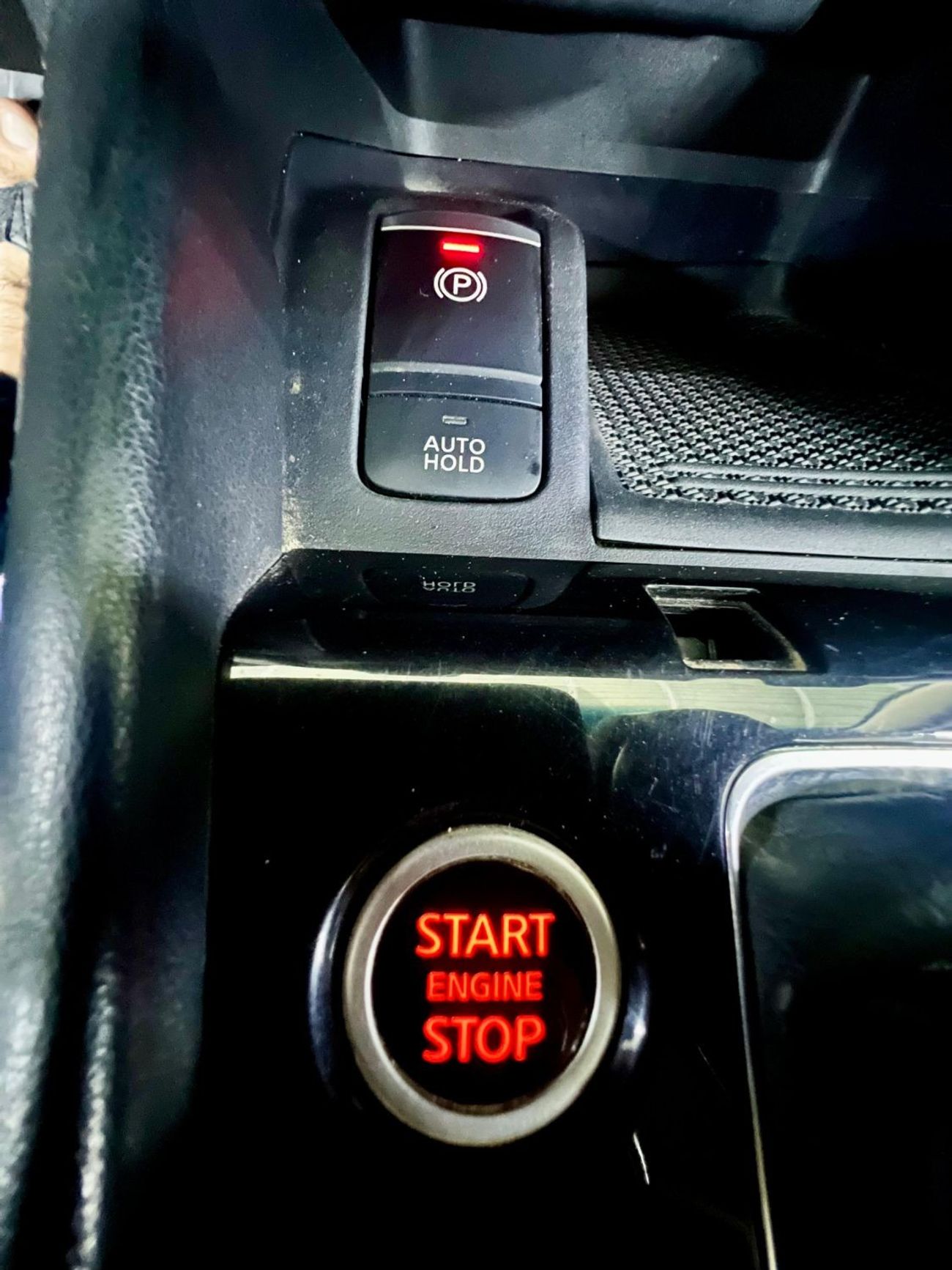 Nissan Kicks 1.6 SV warranty one year bank financie available 0 dawon payment