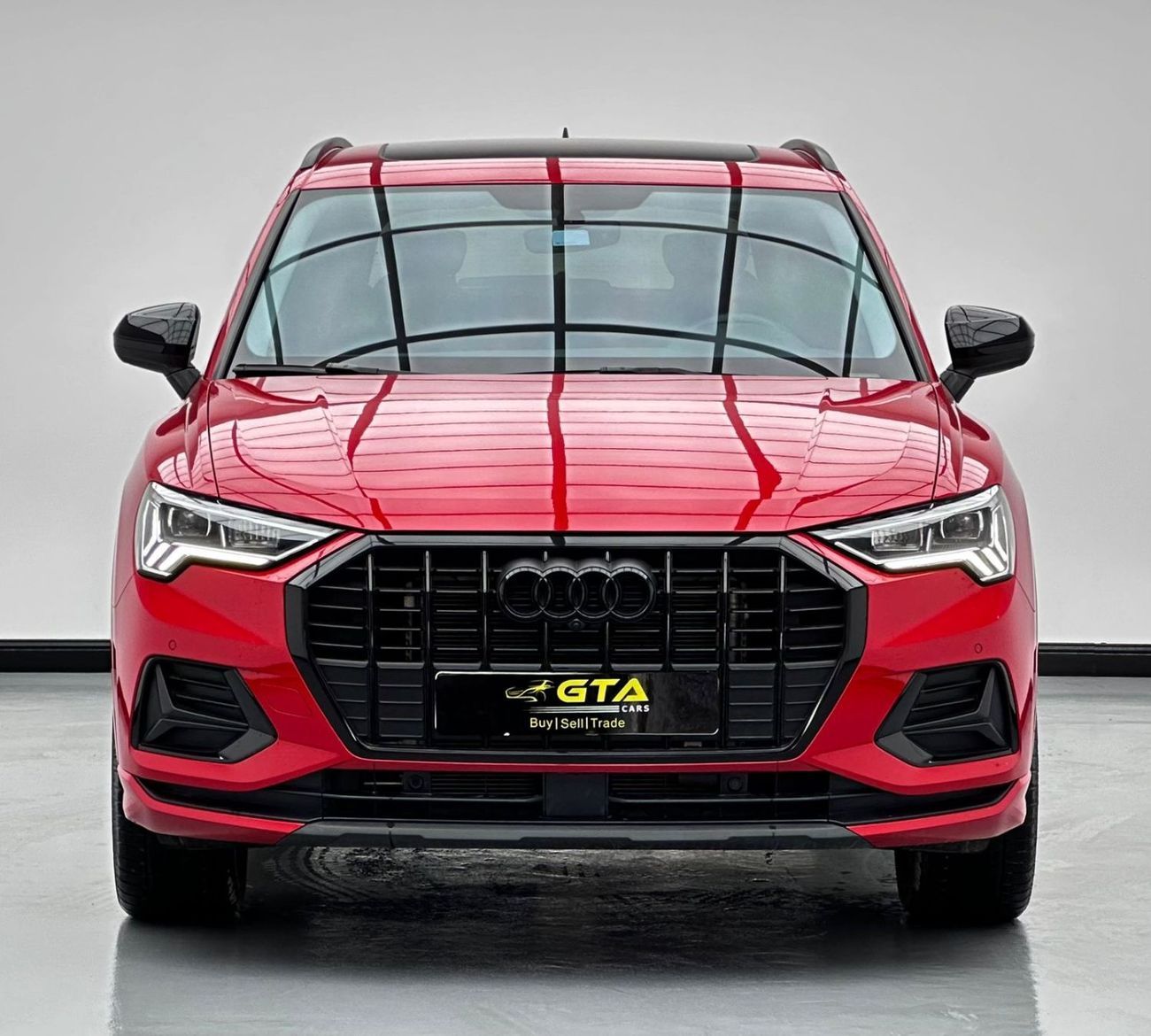 أودي Q3 2024 Audi Q3 35TFSI, Sep 2028 Audi Warranty + Service Contract, Audi Full Service History, GCC