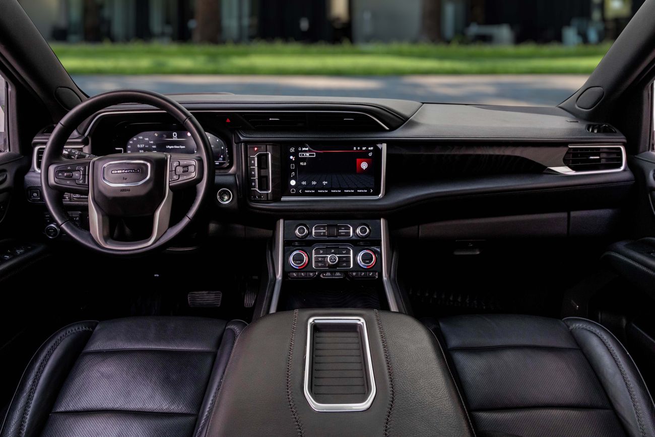 جي أم سي يوكون Yukon Denali | 3,721 P.M | 0% Downpayment | IMPECCABLE!