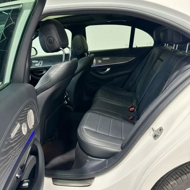 Mercedes-Benz E-Class 4MATIC, миниатюра 21