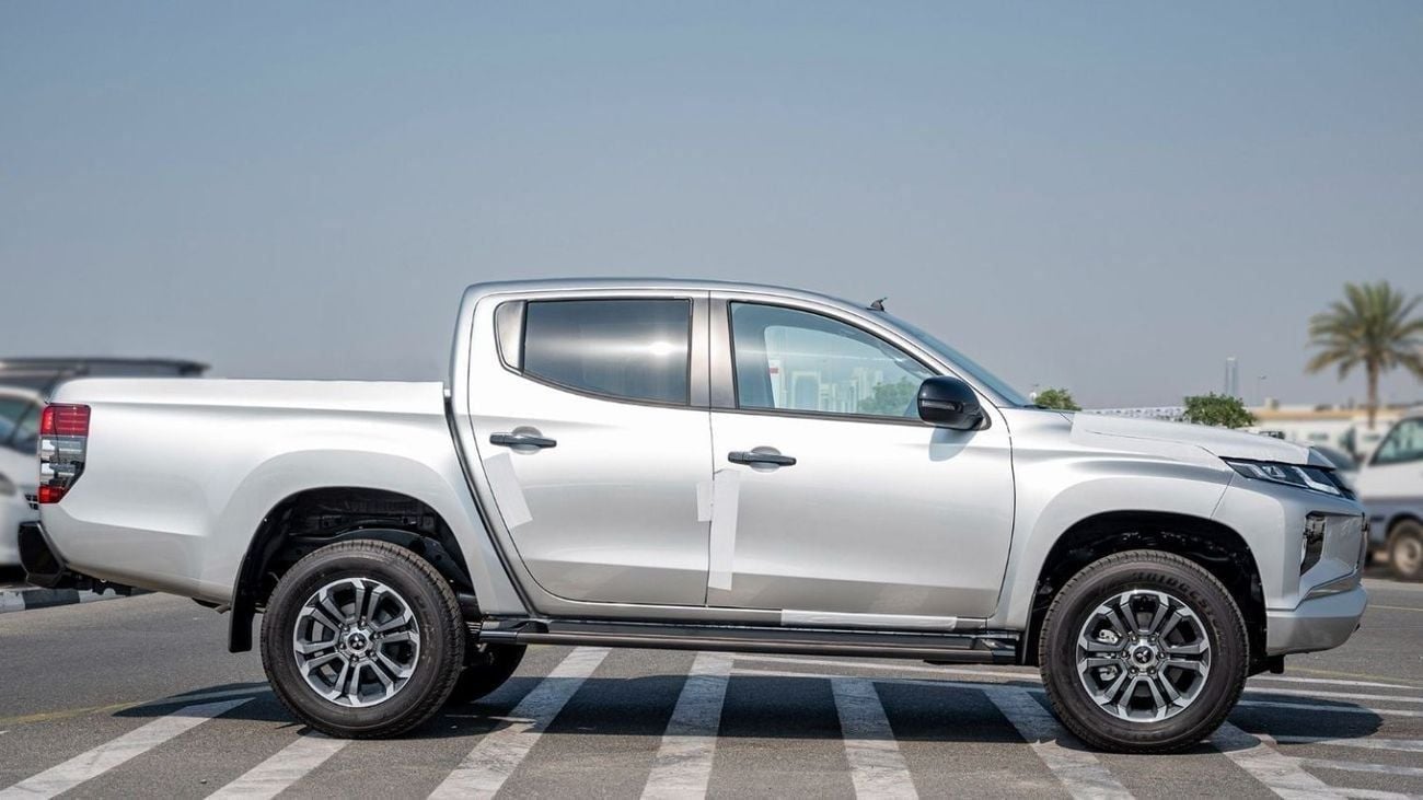 Mitsubishi L200 GLS Mitsubishi L200 Sportero 2.4L Diesel 4x4 2025