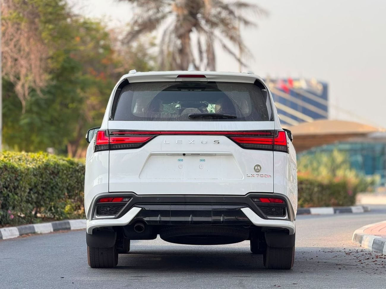 Lexus LX700h F SPORT