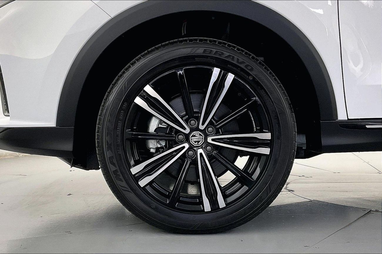 BMW 520i Executive| 1 year free warranty | Exclusive Eid offer