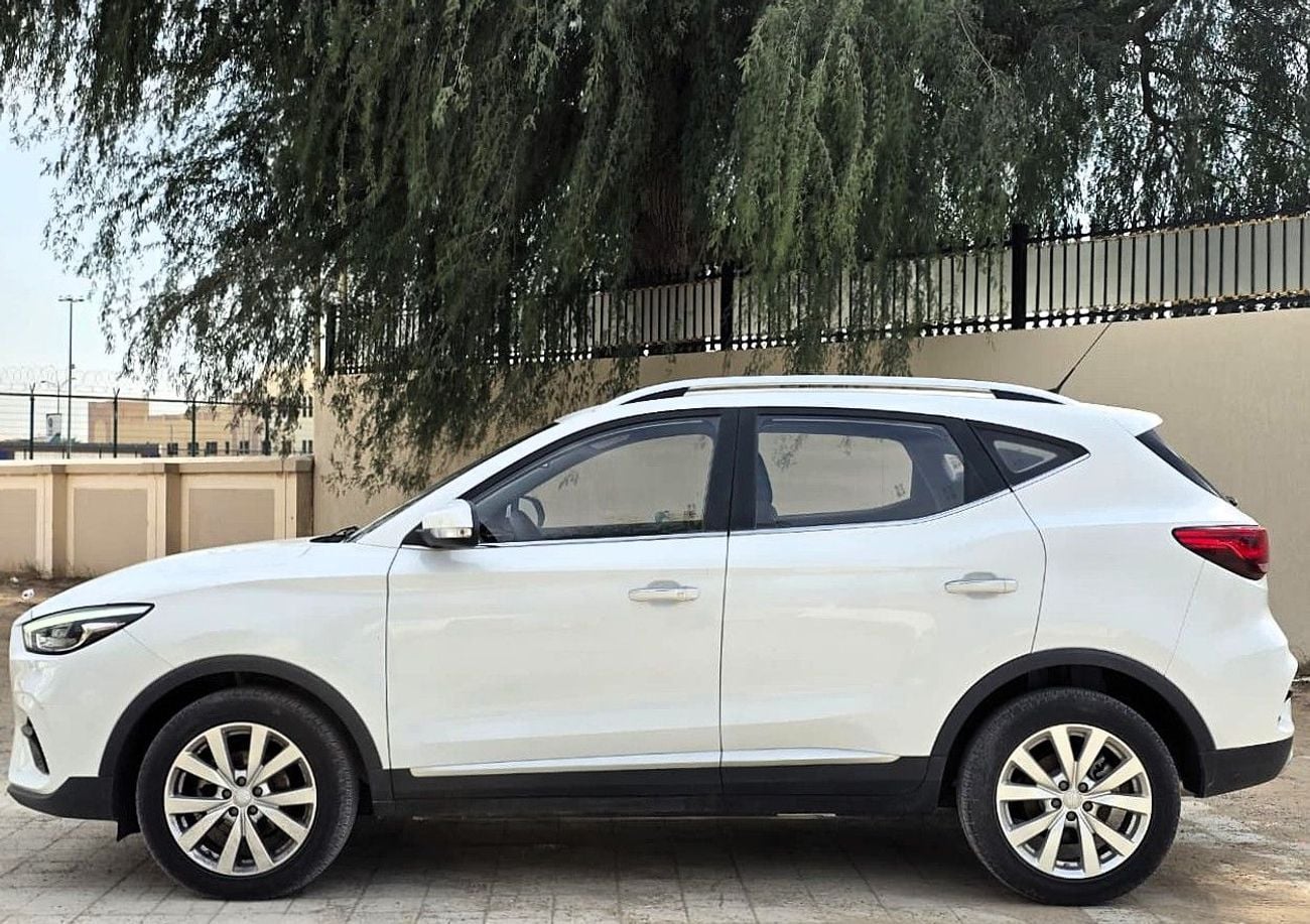 أم جي ZS USED MG ZS COMFORT 1.5L A/T FWD White 2025 model