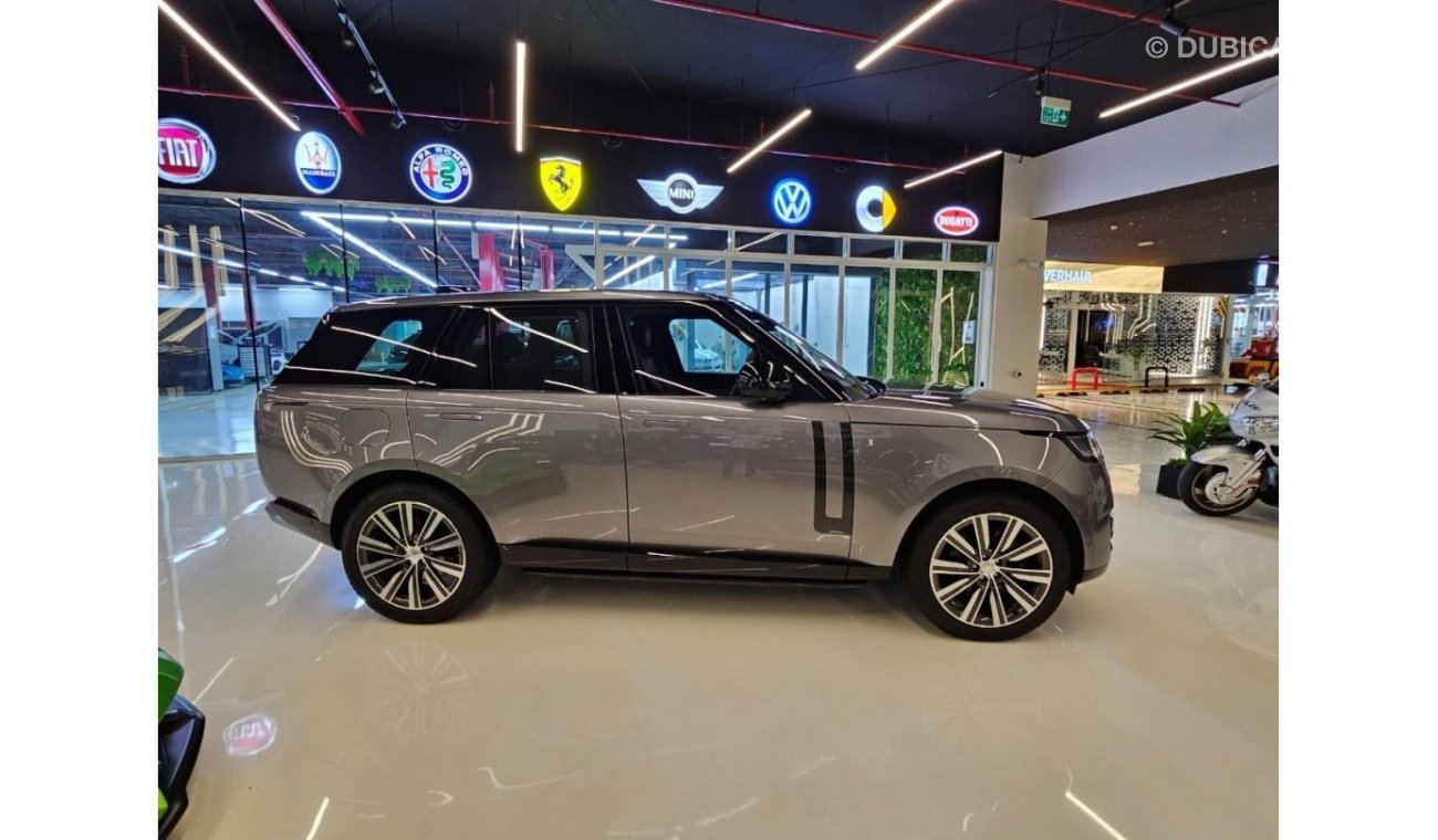Land Rover Range Rover VOGUE P530 2022 GCC/ 19000KM / Al Tayer Warranty and Service