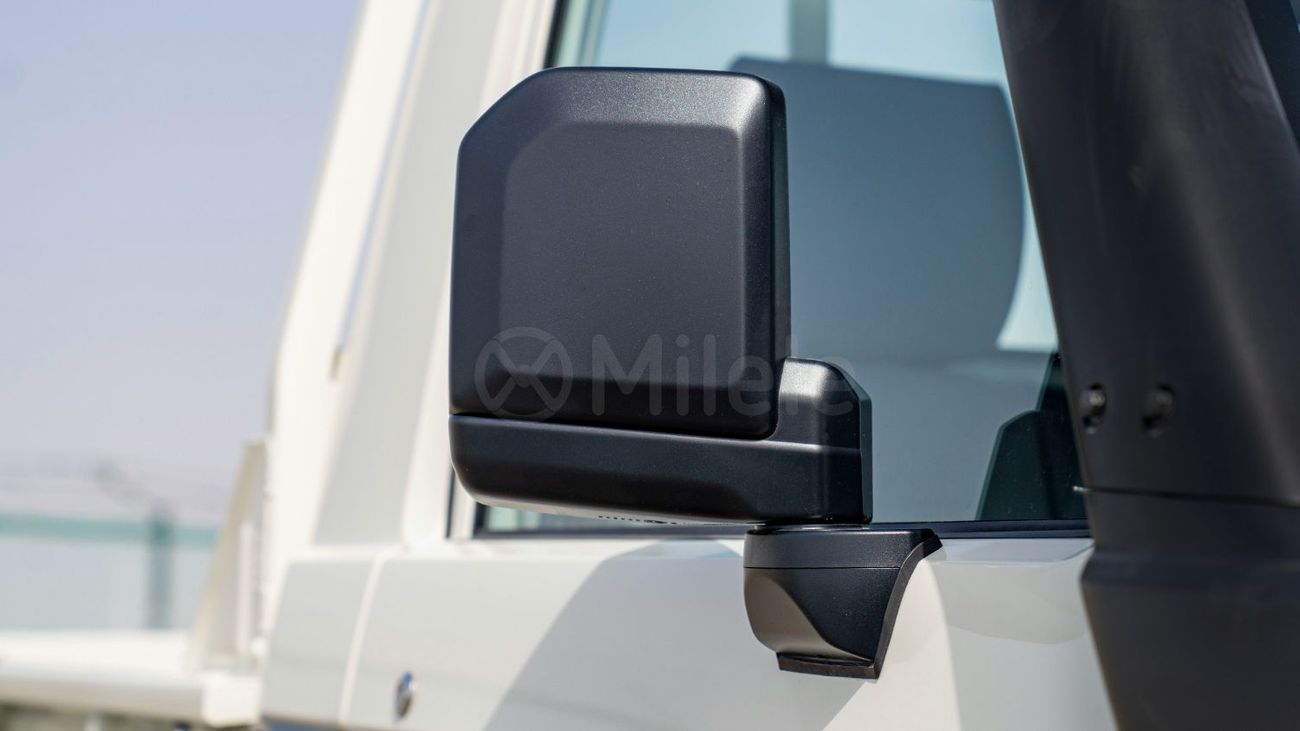 تويوتا Land Cruiser Pickup 70 LX