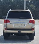 Toyota Land Cruiser VXR 5.7 L