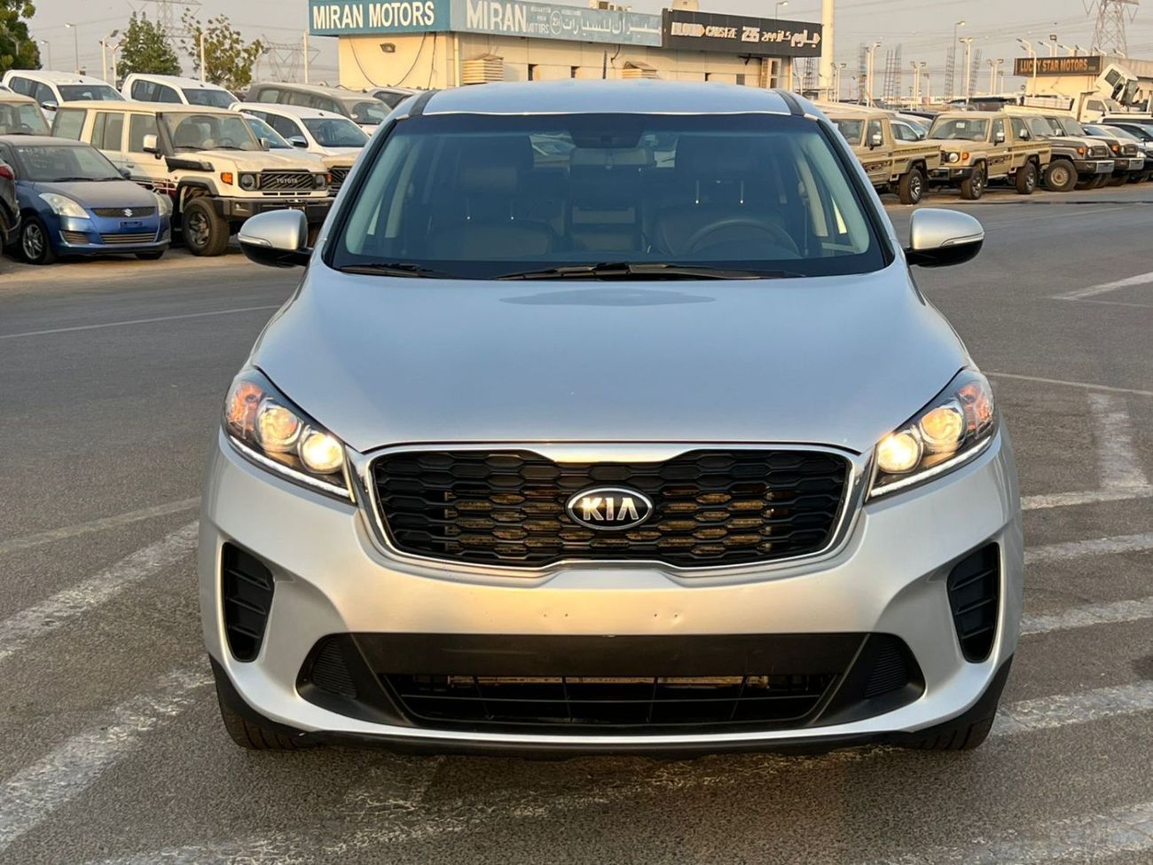 Kia Sorento 2019 Kia Sorento MidOption -3.3L V6 - Rear Camera - Auto trunk - Leather Seat -