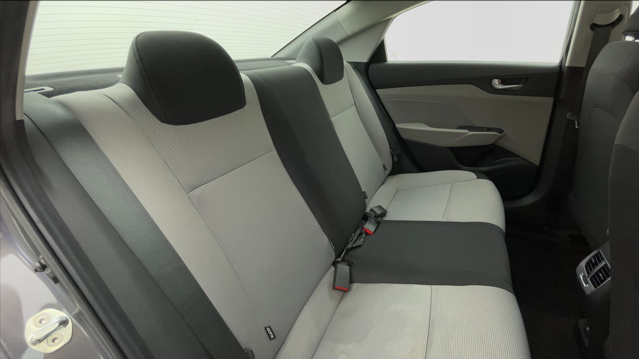 Hyundai Accent SMART 1.6 | Zero Down Payment | Home Test Drive