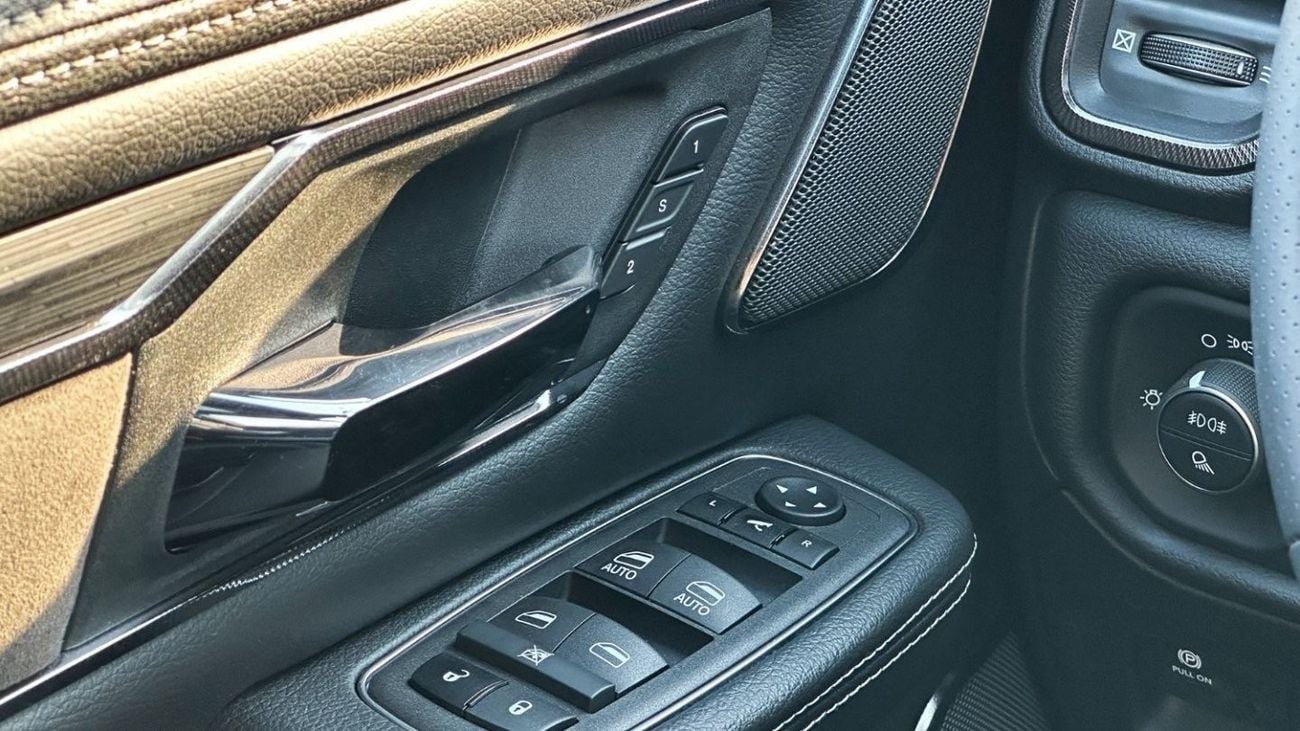 رام 1500 Rebel GT 2024 GCC 5.7L V8 Brand New For Export