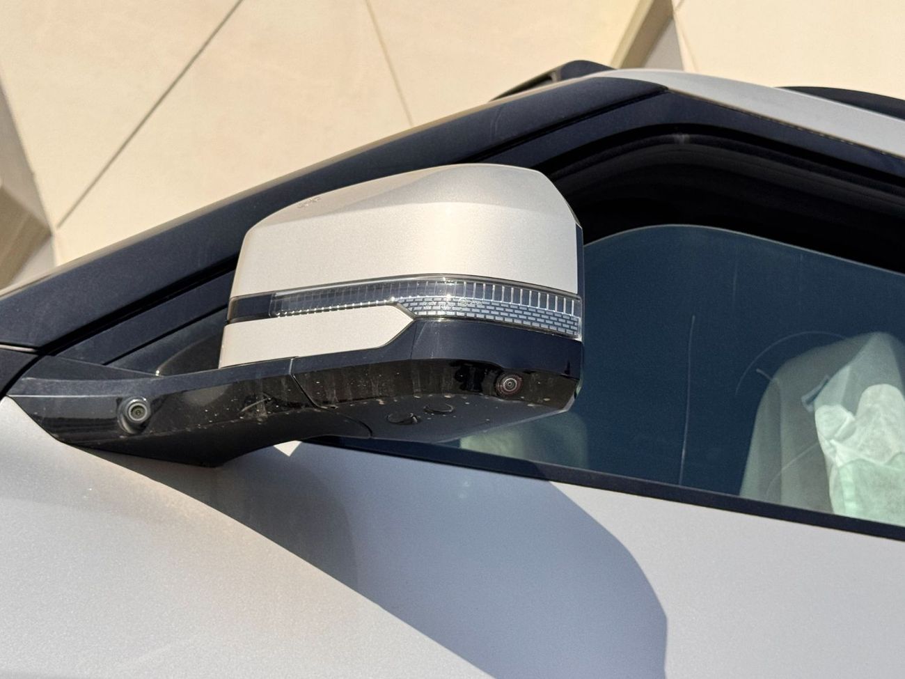 BYD Leopard 8 BYD Leopard 8 Luxury - 7 Seats - Electric Side Step -  2025 Brand New - With WARRANTY