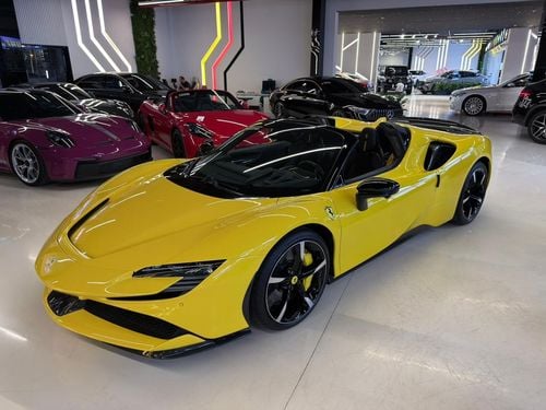 Ferrari SF90 2023 SF90 Spider  Assetto Fiorano - GCC - 3800KM ONLY - Ferrari Warranty and Service contract 2030