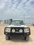 تويوتا لاند كروزر بيك آب RIGHT HAND VEHICLE ONLY FOR EXPORT 4.5L 4WD DIESEL MT