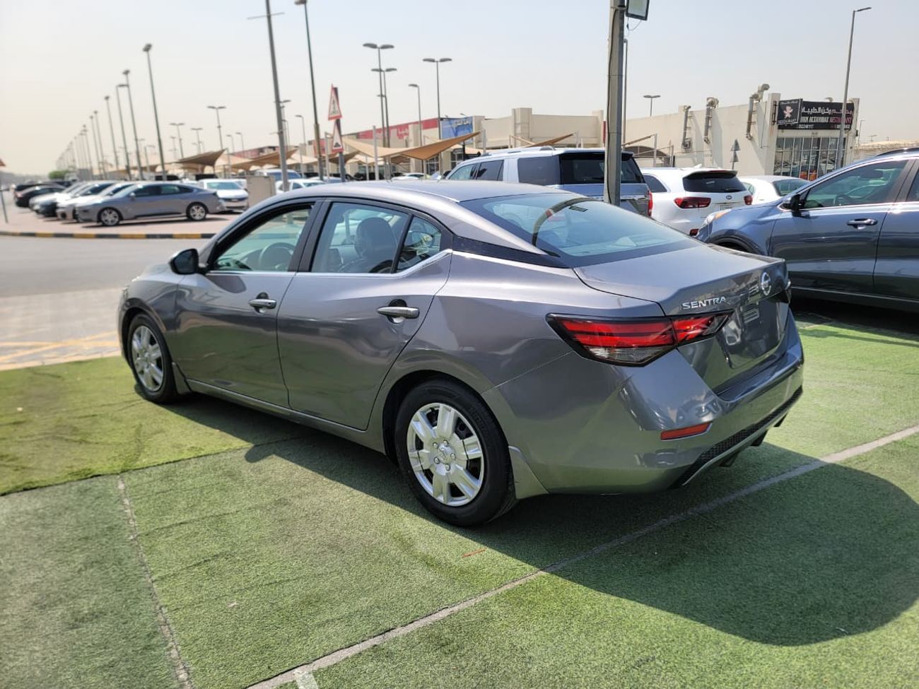 نيسان سنترا SV 1.8L