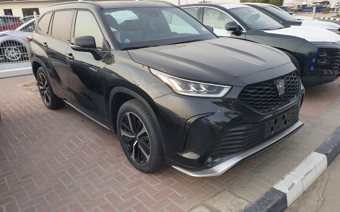 Toyota Crown - KLUGER E-FOUR (HYBRID)