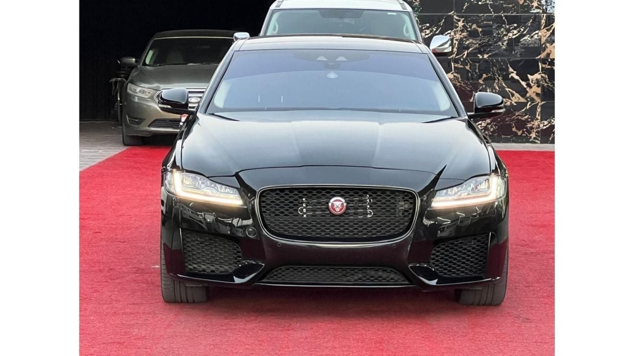 Jaguar XF R-Sport Jaguar XF 25T 4 cylinder turbo model : 2019 Price: 82,000 dirhams MILEAGE : 50,000 km/m Kore