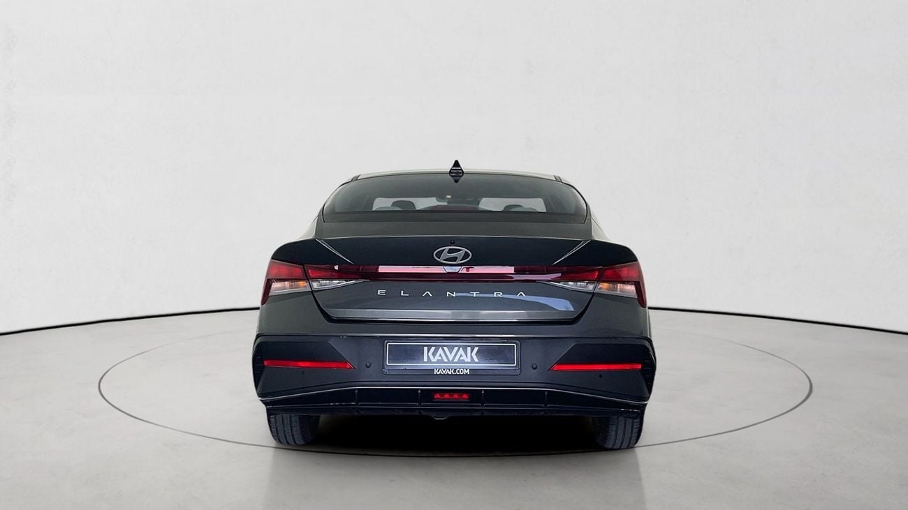 هيونداي إلانترا 1.6 GL AUTO SMART | شامل الضمان | 0 ﺪﻔﻋﺓ ﺃﻮﻟﻯ
