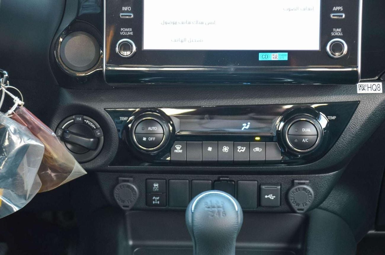 تويوتا هيلوكس SR5 2.4L 4WD DIESEL PICKUP 2026
