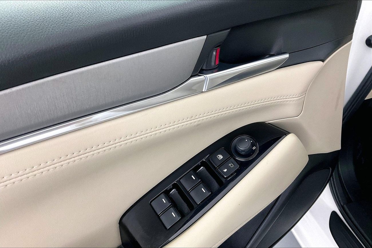 Nissan XTerra Platinum | 1 year free warranty | 0 Down Payment