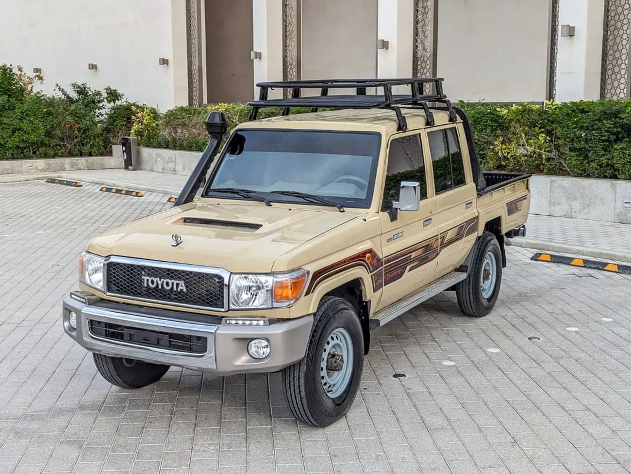 تويوتا لاند كروزر 70 LAND CRUISER PICK UP LC 79 SERIES DIESEL V8 4.5L GCC IN EXCELLENT CONDITION