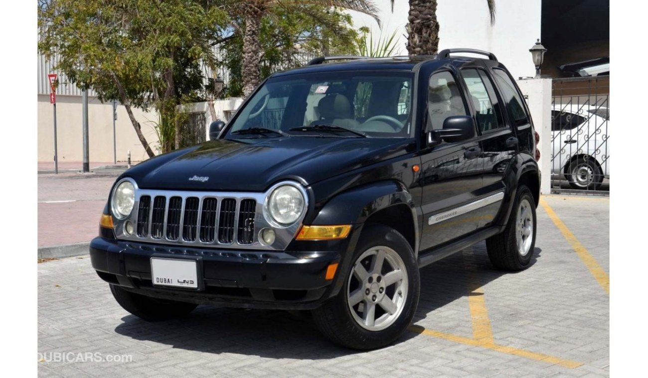 جيب شيروكي Limited 3.7L in Very Good Condition