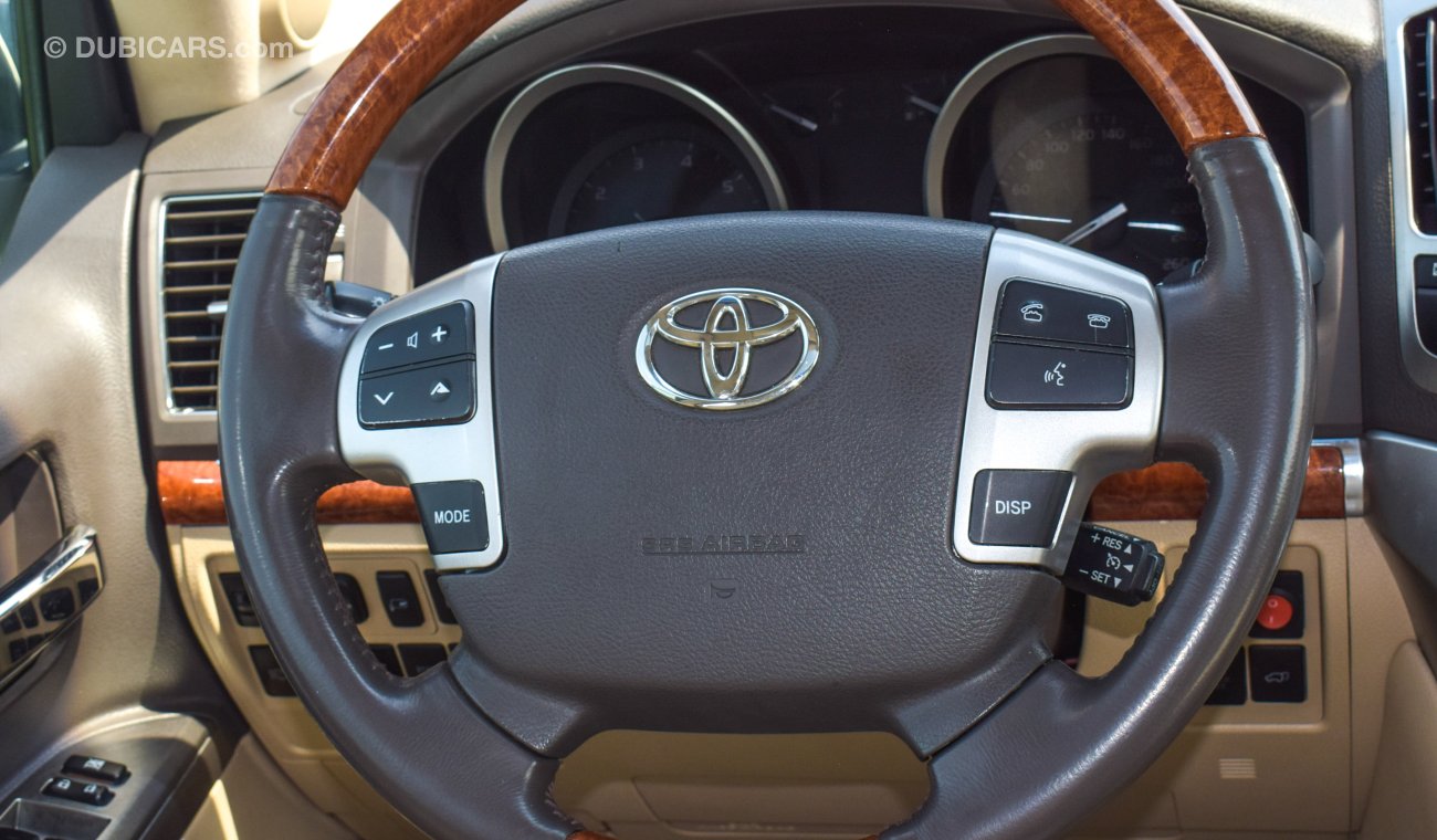 Toyota Land Cruiser VX.R V8 5.7