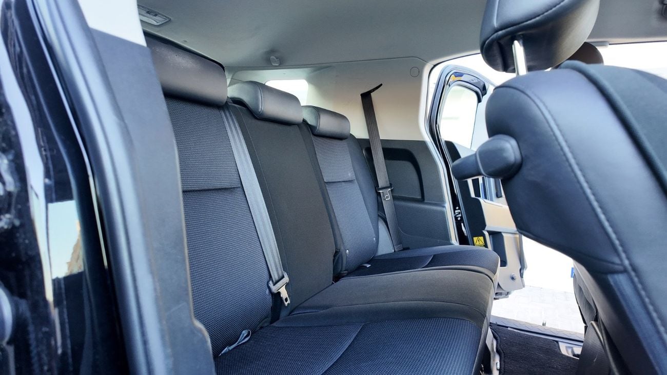 تويوتا إف جي كروزر 4.0L v6, 4X4 |  Agency Warranty | Complete Service History | Zero Downpayment Support