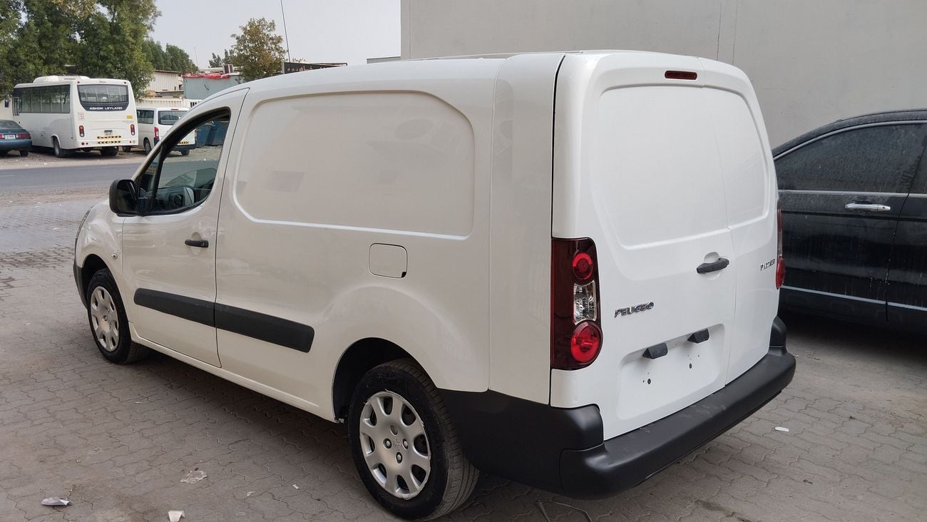 Peugeot Partner long body
