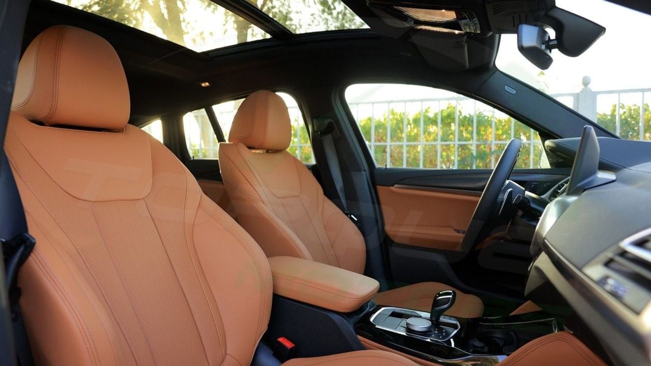 بي أم دبليو X4 ( Only For Export ) 2025 BMW X4 xDrive 30i M 2.0T GCC BRAND NEW