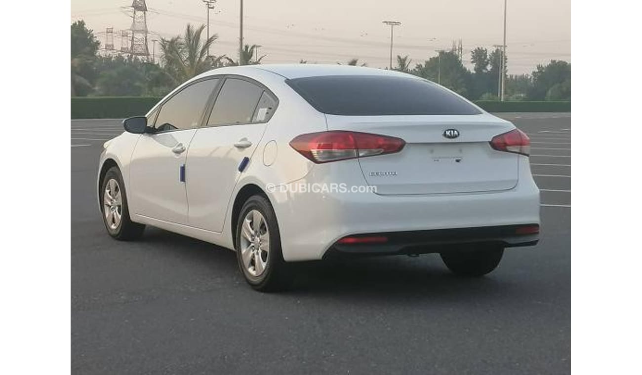 كيا سيراتو كيا سيراتو ٢٠١٦