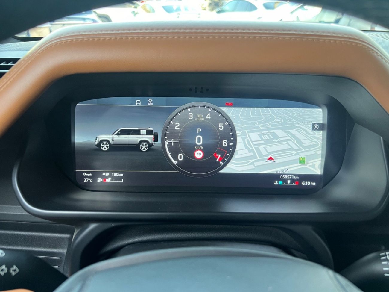 لاند روفر ديفندر P400 110 X 3.0L (5 Seater)