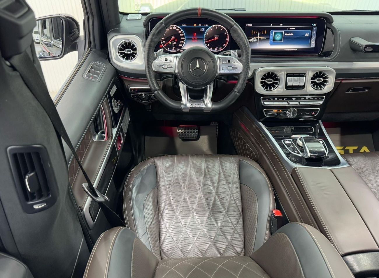 Mercedes-Benz G 500 Std 4.0L (416 HP) 2019 Mercedes Benz G500, Warranty, Full Mercedes Service History, G63 Kit, Excelle