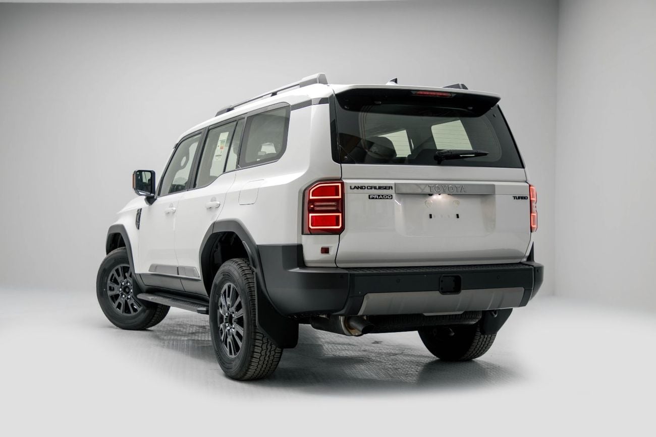 تويوتا برادو 2.4L - Platinum White Inside Black | Export Only