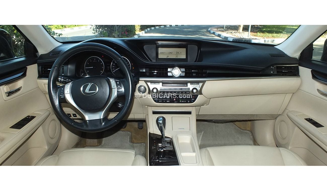 Lexus ES250
