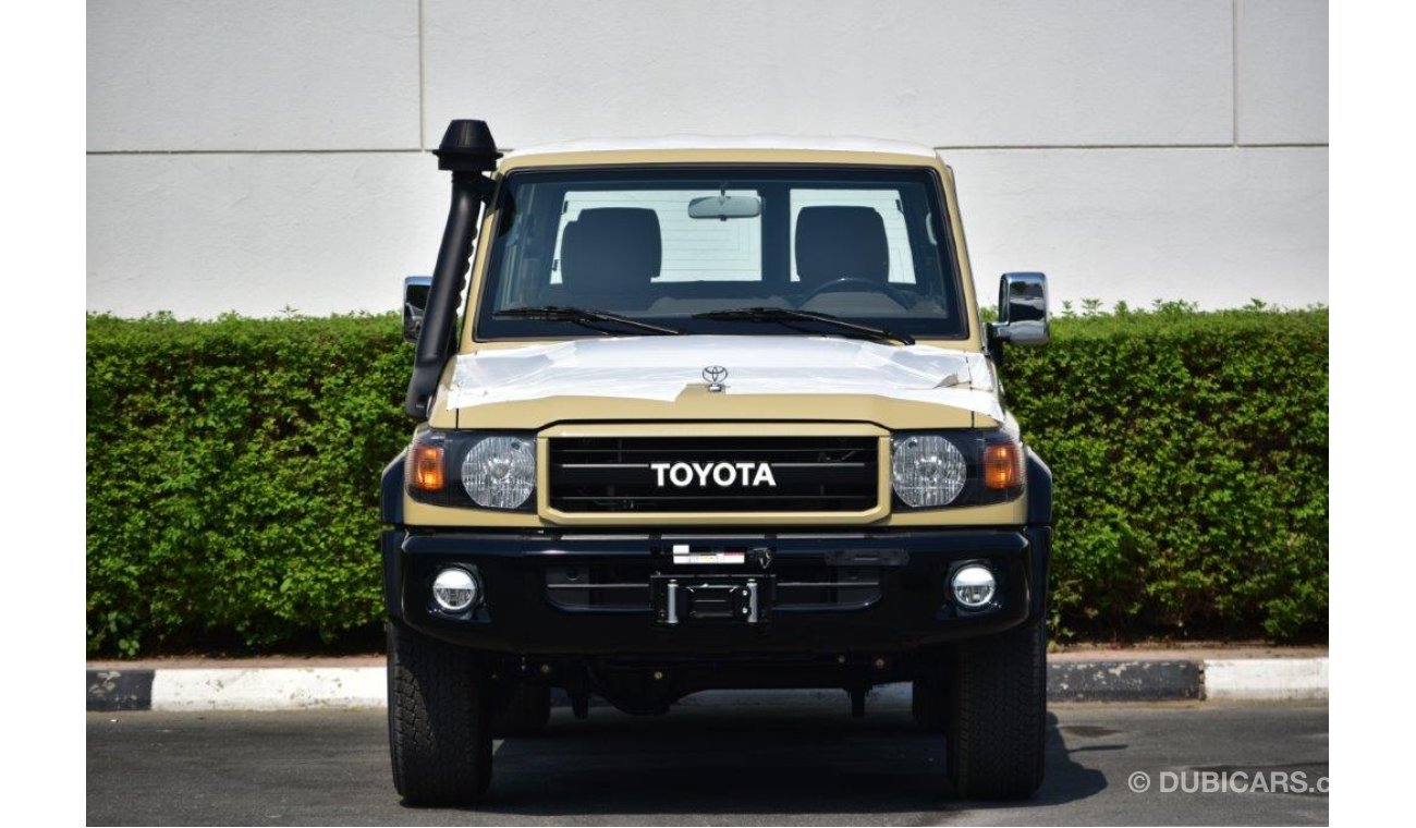 Toyota Land Cruiser Hard Top 76 LIMTED LX V6 4.0L PETROL MANUAL TRANSMISSION - 70TH ANNIVERSARY EDITION.