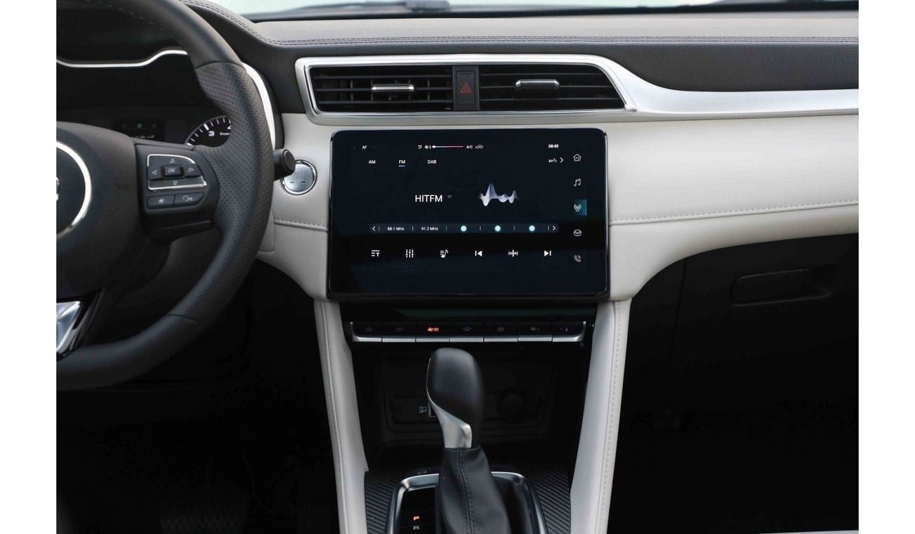 أم جي ZS 2025 MG ZS LUXURY 1.5 - BLACK inside BEIGE | Export Price