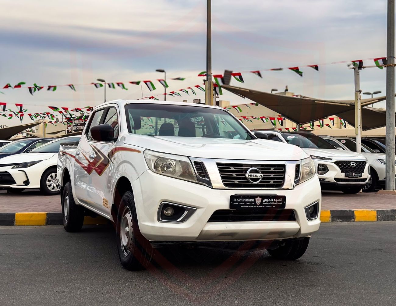 Nissan Navara Std 2.5L 4WD A/T Nissan Navara | 2.5 L | 2022 | GCC | Accident-Free | In Excellent Condition | 974 P