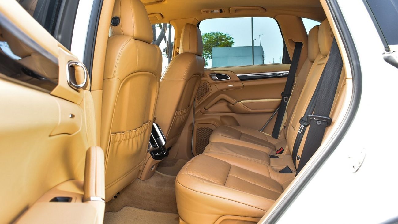 بورش كايان USA Specs