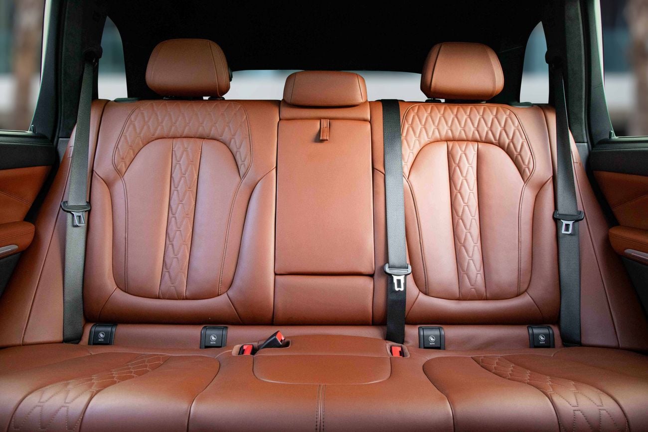 بي أم دبليو X5 X5 M50i | 4,113 P.M | 0% Downpayment | BMW Warranty!
