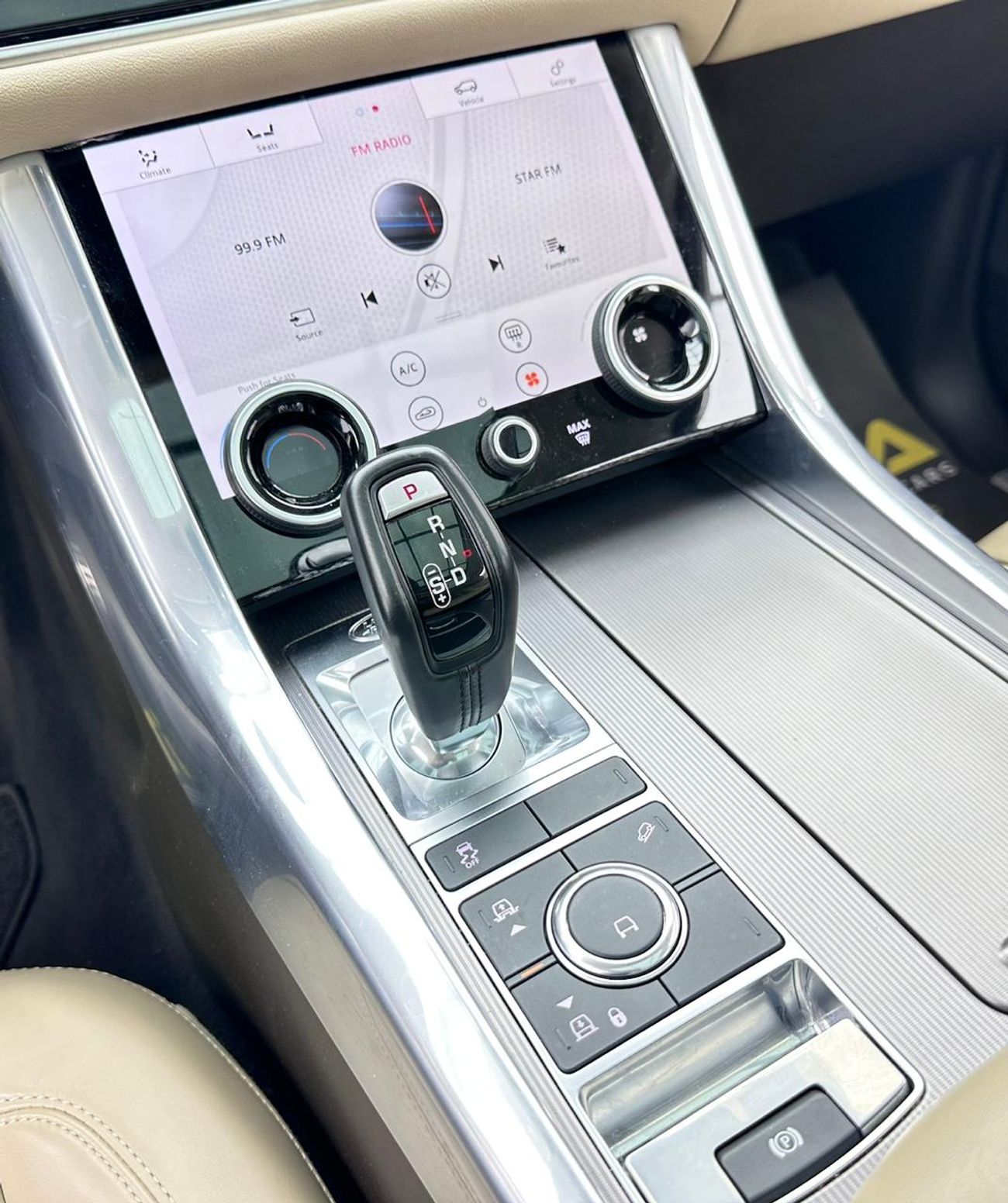 Land Rover Range Rover Sport HSE 3.0L (340 HP) 2020 Range Rover Sport HSE, 1 Year Unlimited KM Warranty, Range Rover Full Service