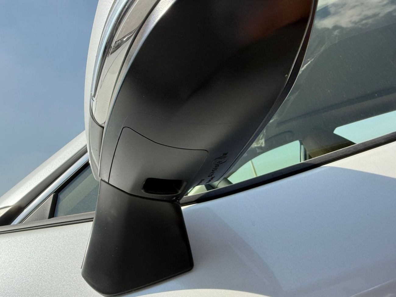 تويوتا راف ٤ 2.5 L , Full option , petrol