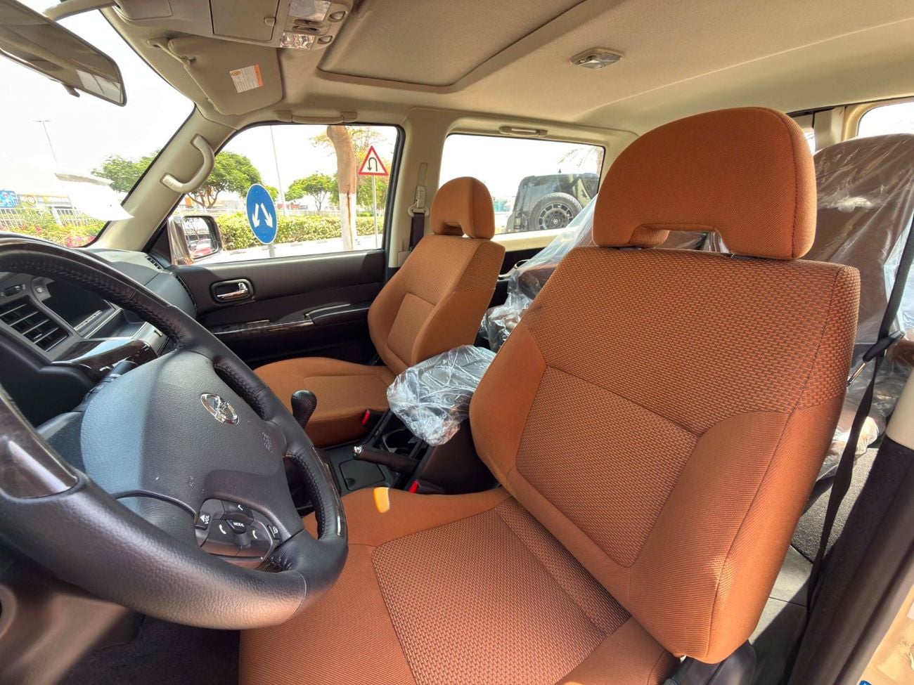 Nissan Patrol SUPER SAFARI**202$**GCC SPEC