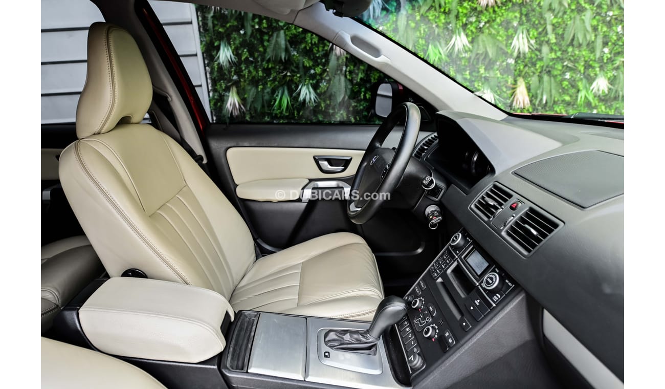 Volvo XC90 Executive | 1,304 P.M (4 Years)⁣ | 0% Downpayment | Fantastic Condition!