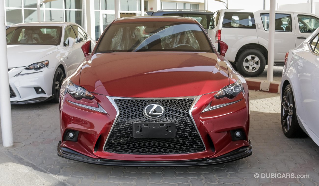 Lexus IS350