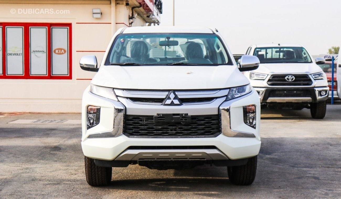 ميتسوبيشي L200 Mitsubishi L200 Pick UP 4X4 Double Cabin 2.4L Petrol