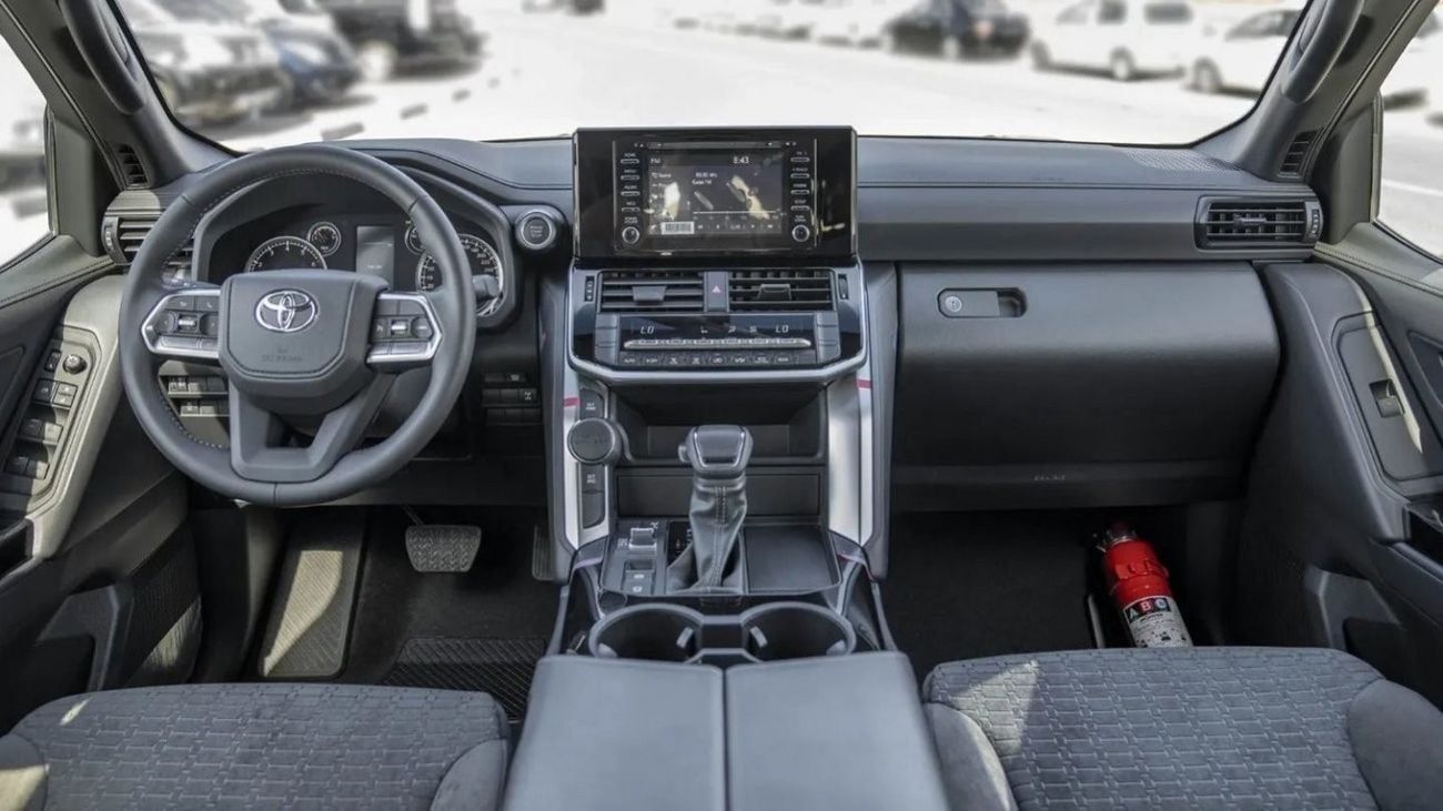 تويوتا لاند كروزر (LHD) TOYOTA LAND CRUISER LC300 GXR 4.0P AT MY2025– GREY