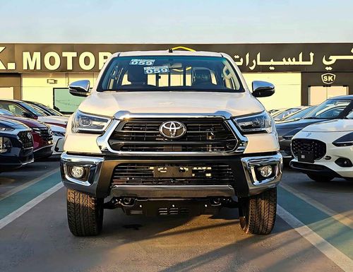 تويوتا هيلوكس SR5 | 2.7L V4 PETROL | A/T | PUSH START | WOODEN PANEL | 4WD (C0DE # 69008)